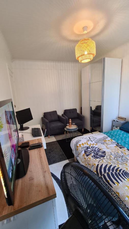 Residence Cosy, Chambre Privee Non Mitoyenne Avec Serrure Dans Un Appartement De 50 M Carres Colombes  Ngoại thất bức ảnh